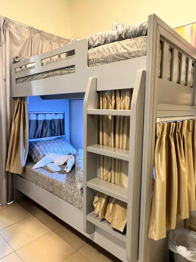 Robin Beach Hostel Jbr Dubai Ngoại thất bức ảnh