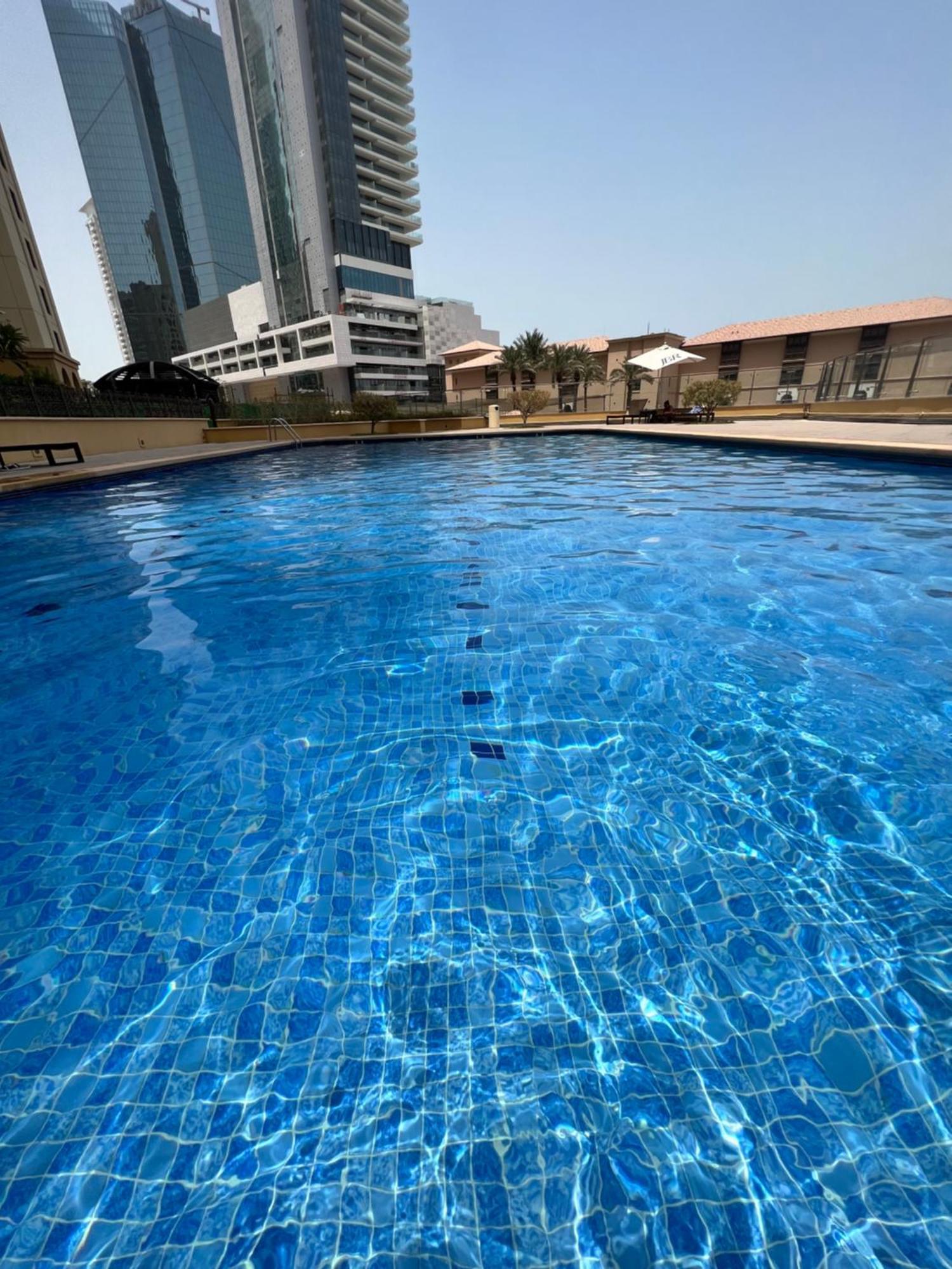 Robin Beach Hostel Jbr Dubai Ngoại thất bức ảnh